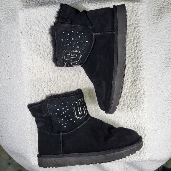 UGG Classic Gem Mini Black Boots Women's bootie size 9 - Picture 1 of 7